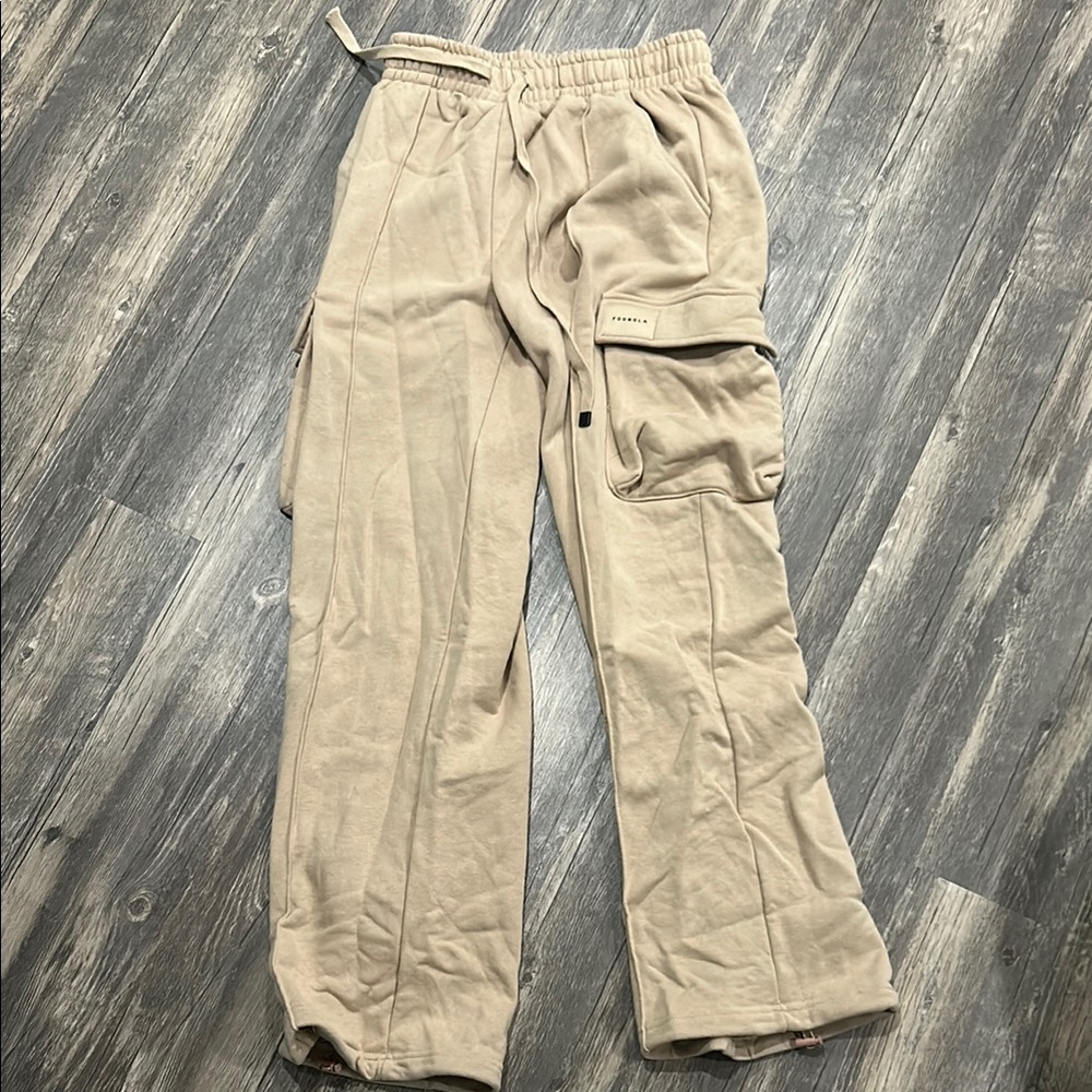 Cargo sweat pants from YoungLA for her!